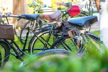 Waffenr&auml;der aus Steyr waren hoch im Kurs - aber auch andere sch&ouml;ne R&auml;der waren gern gesehen am Montag,  5. Oktober 2015