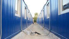 Dubiose Pl&auml;ne um Container f&uuml;r 50 Fl&uuml;chtlinge am Freitag, 13. November 2015