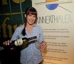 Mitmachen und gewinnen! Wein, Kulinarisches und Unterhaltung am Spitzberg am Mittwoch, 30. M&auml;rz 2016, Copyright siehe www.meinbezirk.at