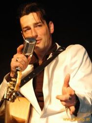 35 Jahre und der King of Rock n Roll lebt am Freitag,  9. M&auml;rz 2012