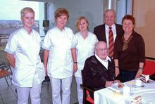 Hemetsberger versichert: Mit viel Bewegung in der Frankenburger Luft wird man leicht 100 am Freitag,  2. M&auml;rz 2012