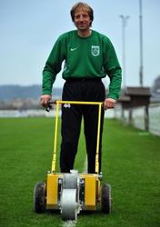 Er braucht keine gro&szlig;en Worte am Montag,  2. April 2012