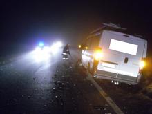 Aufr&auml;umarbeiten nach Verkehrsunfall am Freitag,  2. Dezember 2011