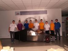HTL-Ried-Sch&uuml;ler bauten Elektroauto am Mittwoch, 15. Mai 2013