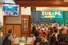 Video-&Uuml;bertragung der Tanzfl&auml;che beim Preuner Wirt am Mittwoch, 19. Februar 2014