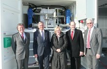 Bundesminister St&ouml;ger bei blue.sky energy am Freitag, 13. M&auml;rz 2015