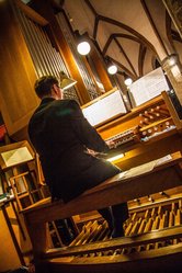 17-j&auml;hriger Organist begeisterte mit grandiosem Orgelkonzert  am Montag,  3. Oktober 2016