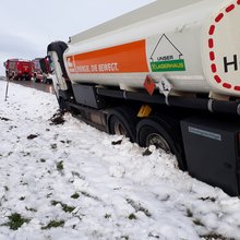 LKW-Bergung am Freitag, 21. Dezember 2018
