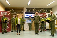 Sponsoring von 3 Einsatzhelmen der Sparkasse Frankenburg am Sonntag, 18. Oktober 2020