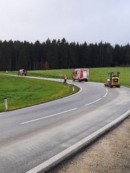 Gro&szlig;einsatz entlang der L509 am Freitag, 20. November 2020