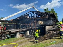 Feuerwehren l&ouml;schen Gro&szlig;brand in S&auml;gewerk am Mittwoch, 21. Juli 2021, Copyright siehe www.meinbezirk.at